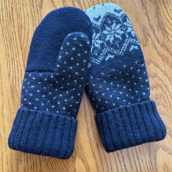 Felted Wool Mittens Handcrafted from Repurposed Eddie Bauer Sweater - Navy - Picture 6 of 6
